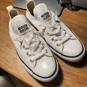 Converse size 9 White slip on Sneakers
